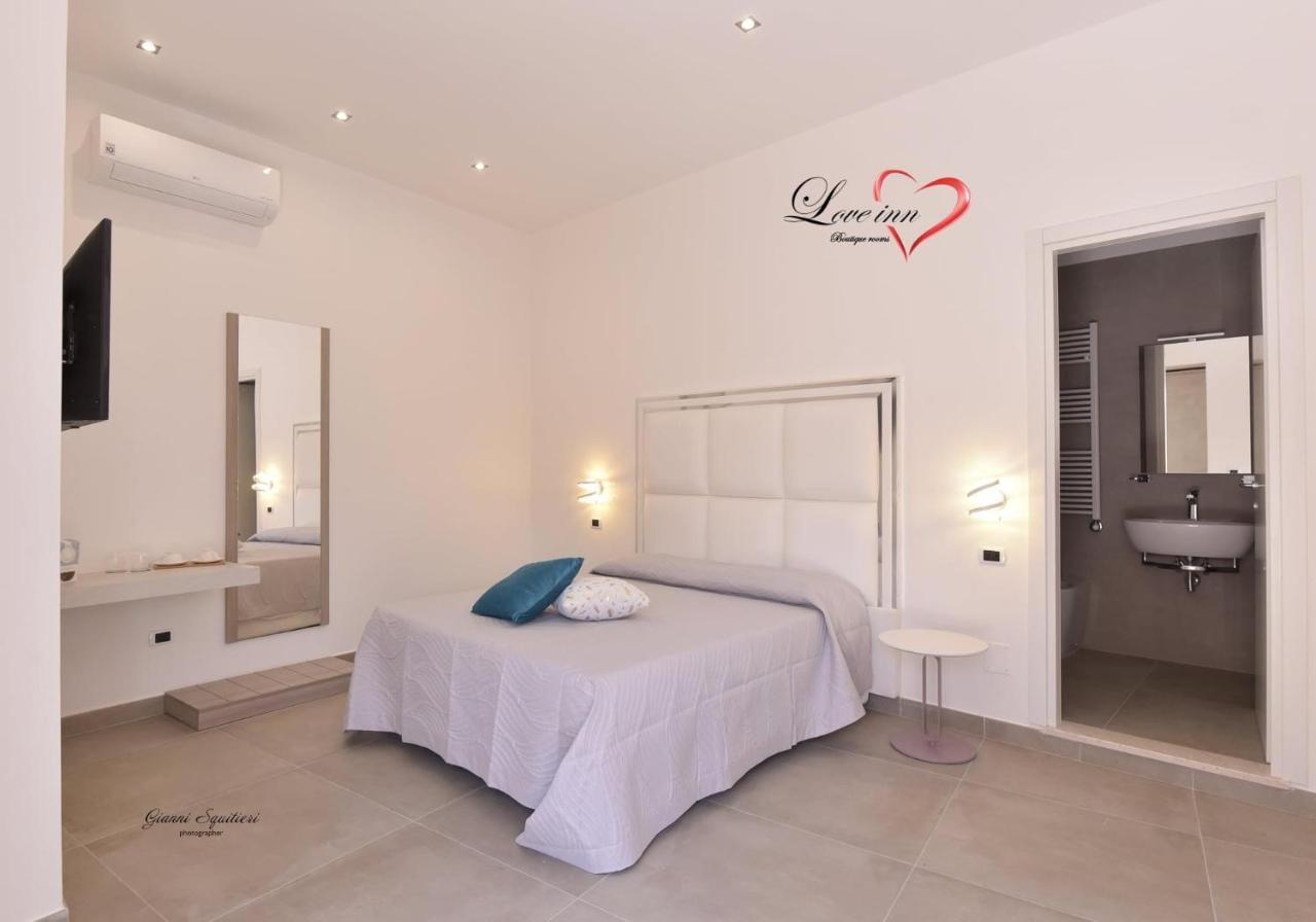 Love Inn 庞贝 外观 照片